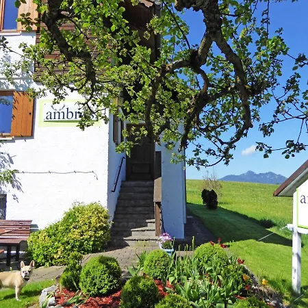 Apartment Gastehaus Ambros Hopferau
